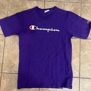 Champion T-Shirt